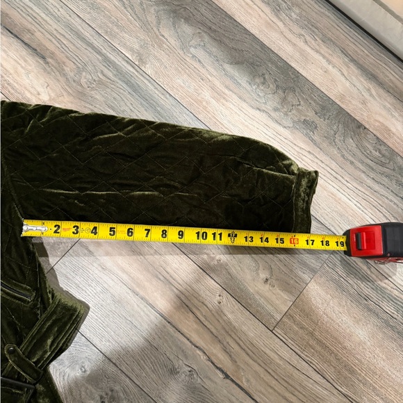 Velvet Cropped Jacket - Picture 8 of 8